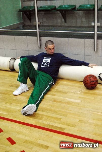 Zdjęcie w galerii na portalu naszraciborz.pl: Po VI kolejce Dywyta na czele tabeli wiadomości z regionu