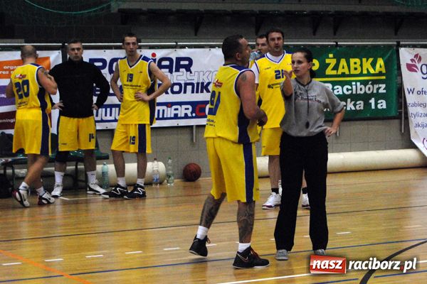Zdjęcie w galerii na portalu naszraciborz.pl: Po VI kolejce Dywyta na czele tabeli wiadomości z regionu