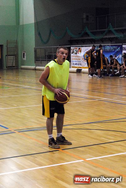 Zdjęcie w galerii na portalu naszraciborz.pl: Po VI kolejce Dywyta na czele tabeli wiadomości z regionu