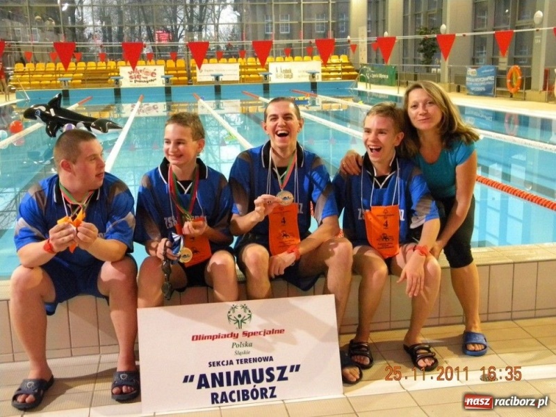 Zdjęcie w galerii na portalu naszraciborz.pl: Medale na Olimpiadach Specjalnych wiadomości z regionu