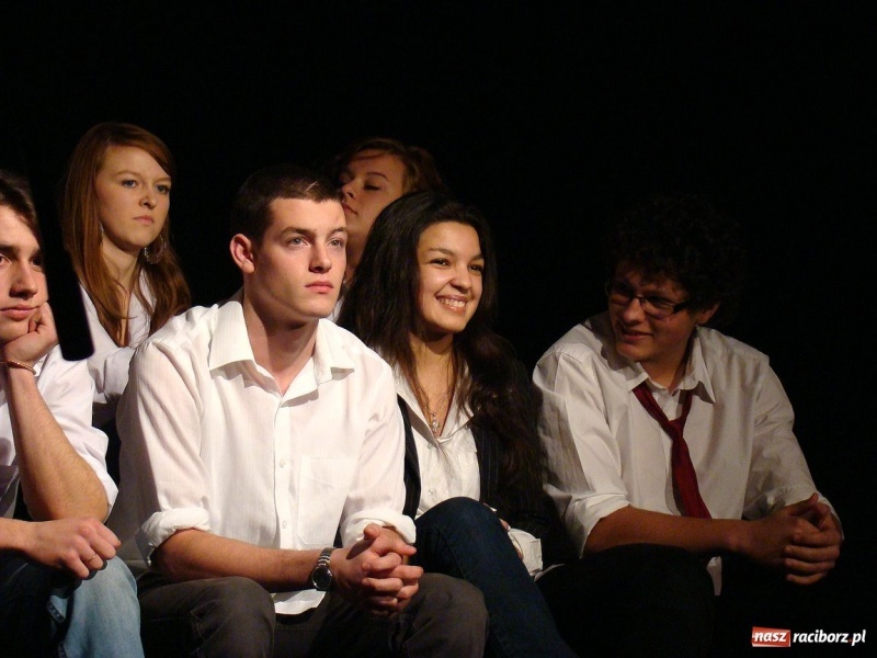 Zdjęcie w galerii na portalu naszraciborz.pl: Powstańcy pokonali Mickiewicza wiadomości z regionu