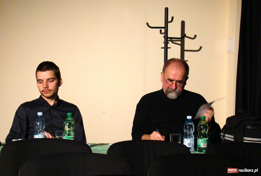 Zdjęcie w galerii na portalu naszraciborz.pl: Powstańcy pokonali Mickiewicza wiadomości z regionu