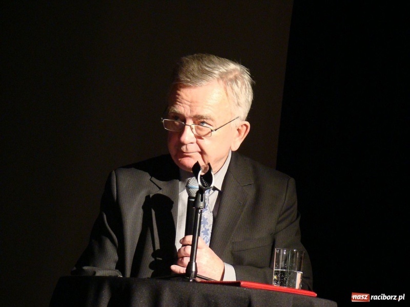 Zdjęcie w galerii na portalu naszraciborz.pl: Powstańcy pokonali Mickiewicza wiadomości z regionu