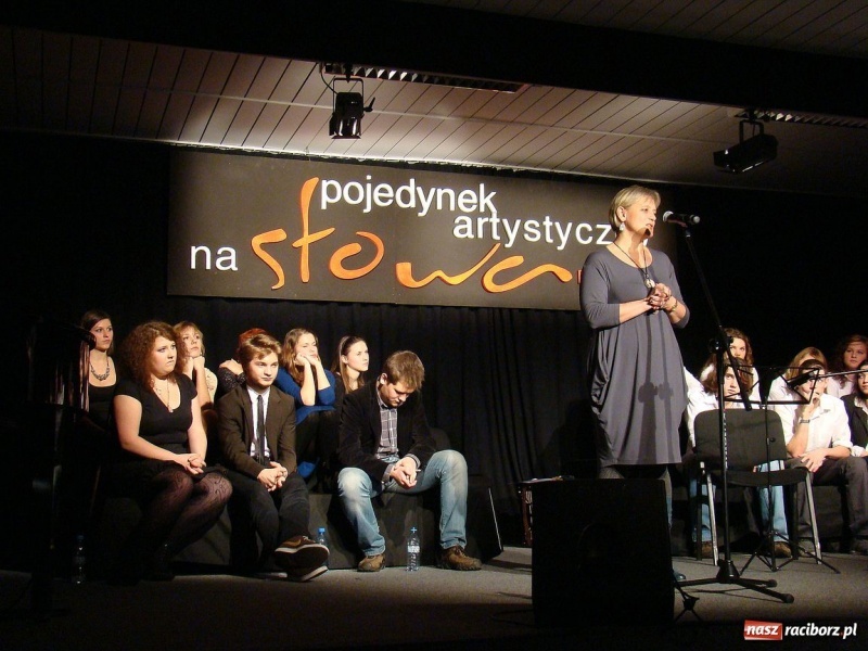 Zdjęcie w galerii na portalu naszraciborz.pl: Powstańcy pokonali Mickiewicza wiadomości z regionu