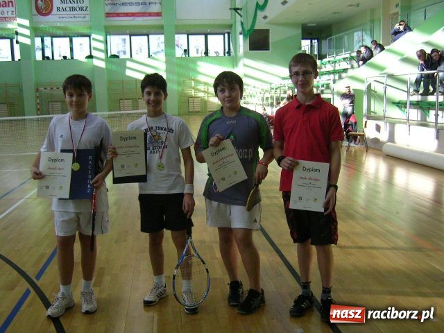 Zdjęcie w galerii na portalu naszraciborz.pl: Mikołaj rozdał nagrody wiadomości z regionu