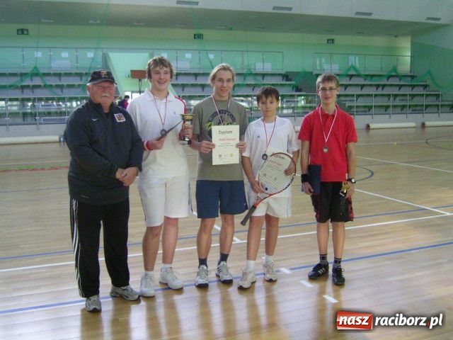 Zdjęcie w galerii na portalu naszraciborz.pl: Mikołaj rozdał nagrody wiadomości z regionu
