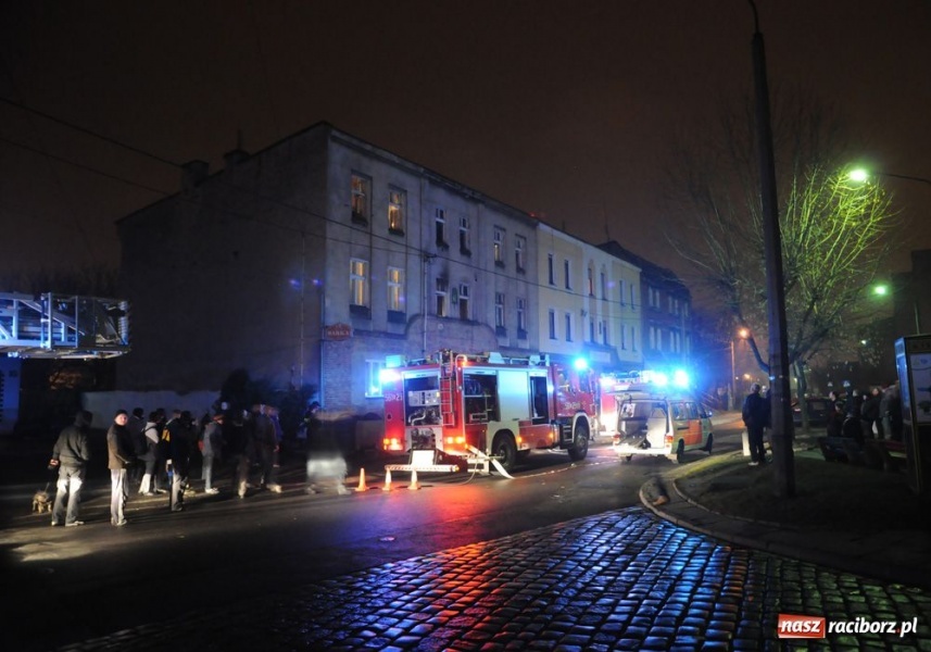 Zdjęcie w galerii na portalu naszraciborz.pl: Pożar mieszkania na Przejazdowej wiadomości z regionu