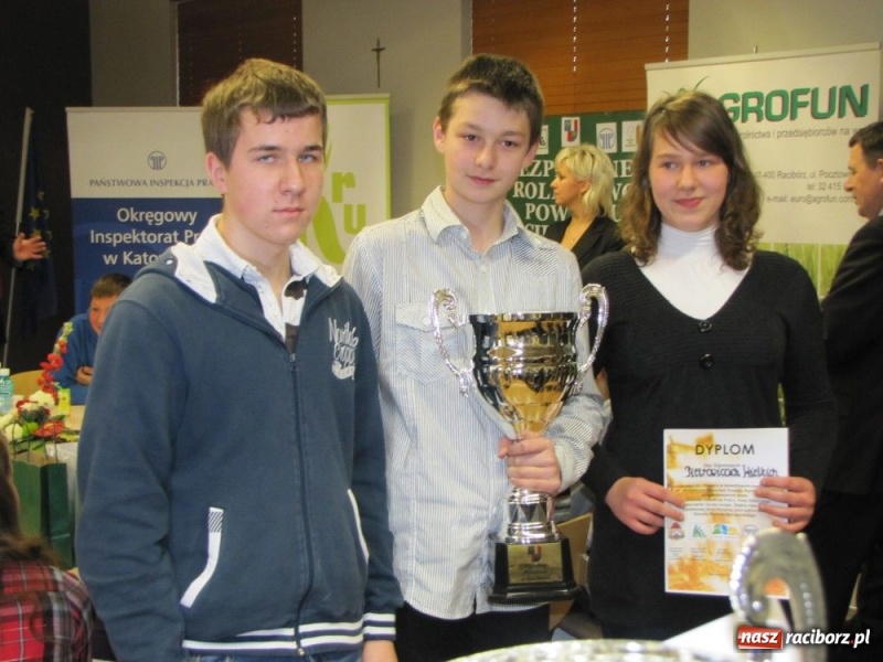 Zdjęcie w galerii na portalu naszraciborz.pl: Młodzi znają się na rolnictwie wiadomości z regionu