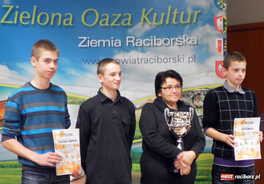 Zdjęcie w galerii na portalu naszraciborz.pl: Młodzi znają się na rolnictwie wiadomości z regionu