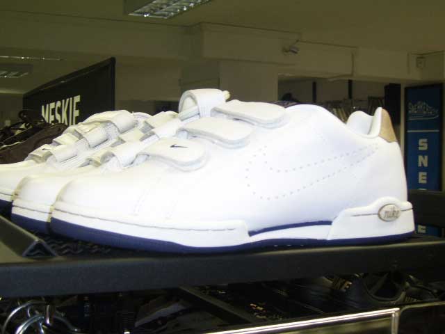 Zdjęcie w galerii na portalu naszraciborz.pl: Sneakers4u już w Raciborzu wiadomości z regionu