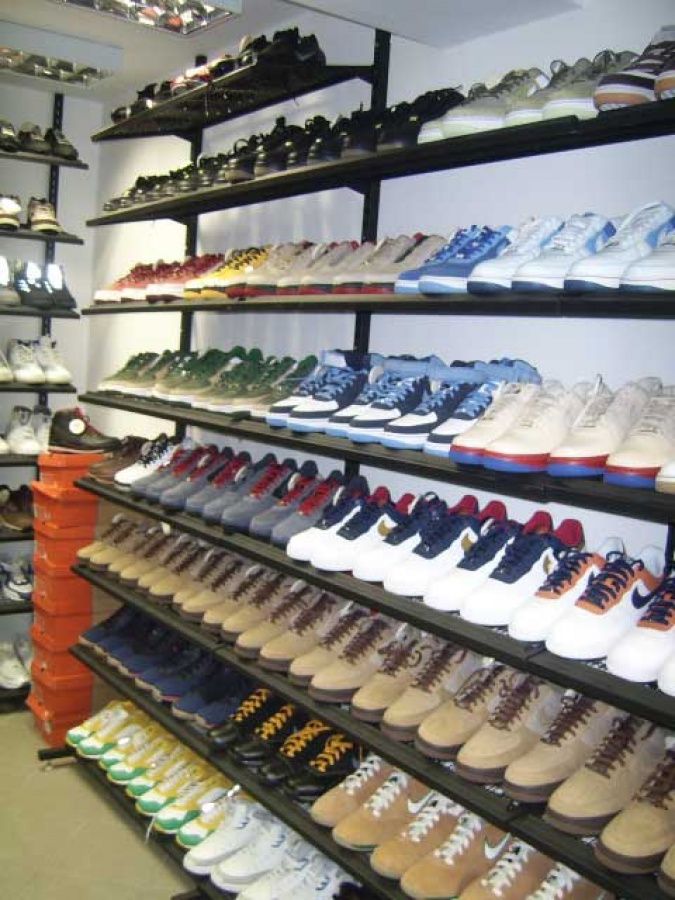 Zdjęcie w galerii na portalu naszraciborz.pl: Sneakers4u już w Raciborzu wiadomości z regionu