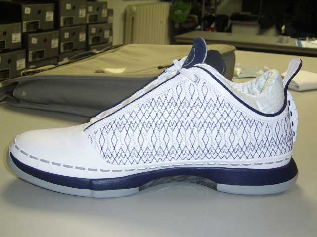 Zdjęcie w galerii na portalu naszraciborz.pl: Sneakers4u już w Raciborzu wiadomości z regionu