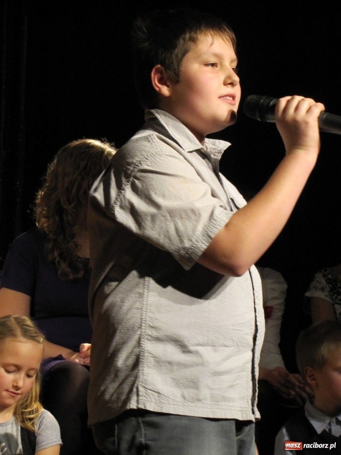 Zdjęcie w galerii na portalu naszraciborz.pl: Jesienne dźwięki wybrzmiały w MDK wiadomości z regionu