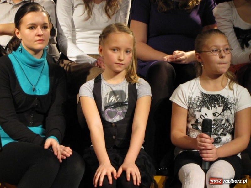 Zdjęcie w galerii na portalu naszraciborz.pl: Jesienne dźwięki wybrzmiały w MDK wiadomości z regionu