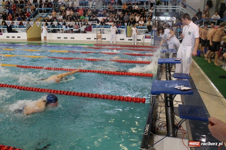 Zdjęcie w galerii na portalu naszraciborz.pl: Ola Mazurkiewicz jak Mark Spitz wiadomości z regionu