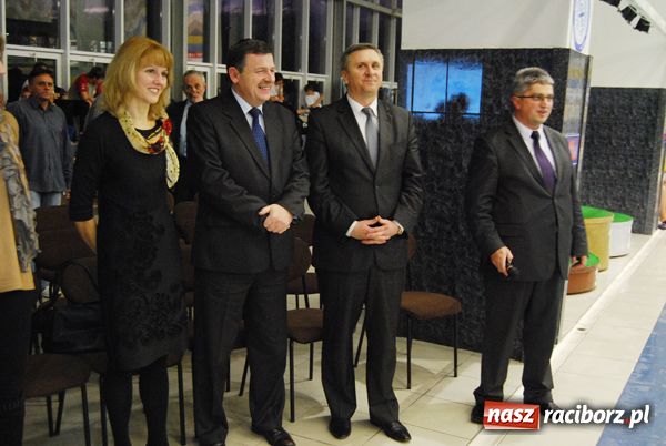 Zdjęcie w galerii na portalu naszraciborz.pl: Ola Mazurkiewicz jak Mark Spitz wiadomości z regionu