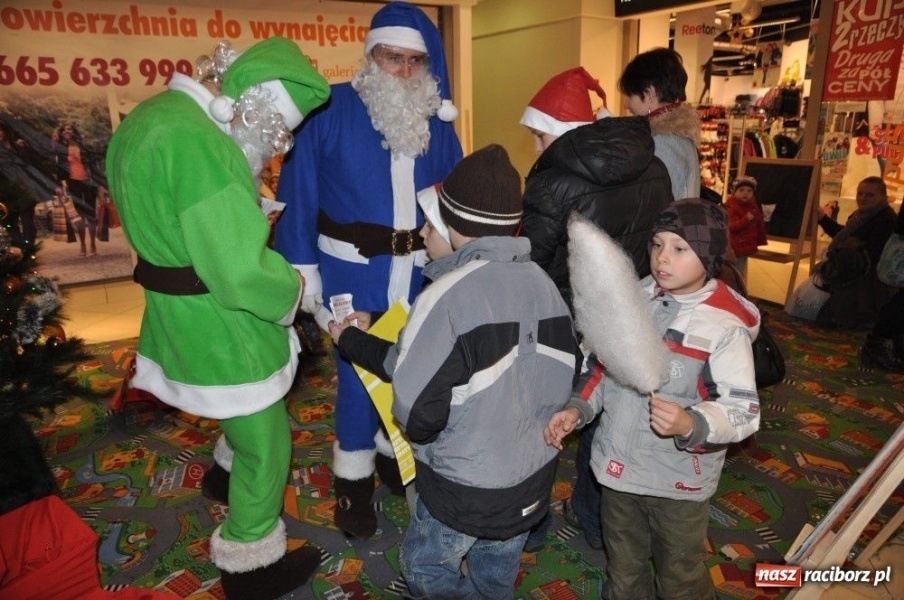 Zdjęcie w galerii na portalu naszraciborz.pl: Poznaliśmy kandydatów na Mikołaja roku wiadomości z regionu