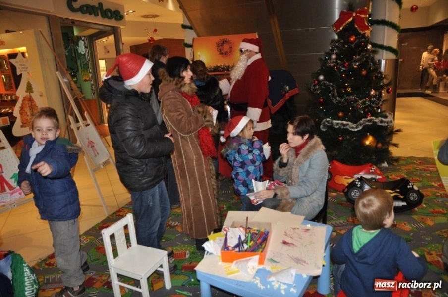 Zdjęcie w galerii na portalu naszraciborz.pl: Poznaliśmy kandydatów na Mikołaja roku wiadomości z regionu
