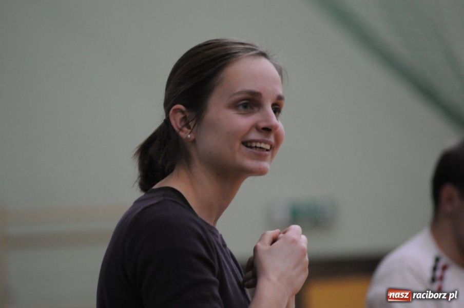 Zdjęcie w galerii na portalu naszraciborz.pl: Mikołajkowa fiesta w Arenie Rafako wiadomości z regionu