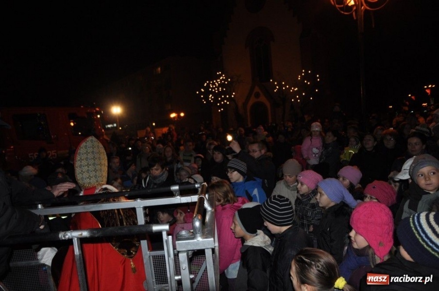 Zdjęcie w galerii na portalu naszraciborz.pl: Strażacy zapraszają w czwartek na Mikołaja wiadomości z regionu