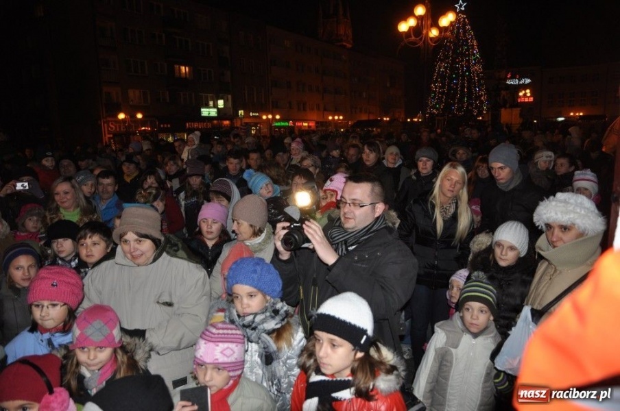 Zdjęcie w galerii na portalu naszraciborz.pl: Strażacy zapraszają w czwartek na Mikołaja wiadomości z regionu