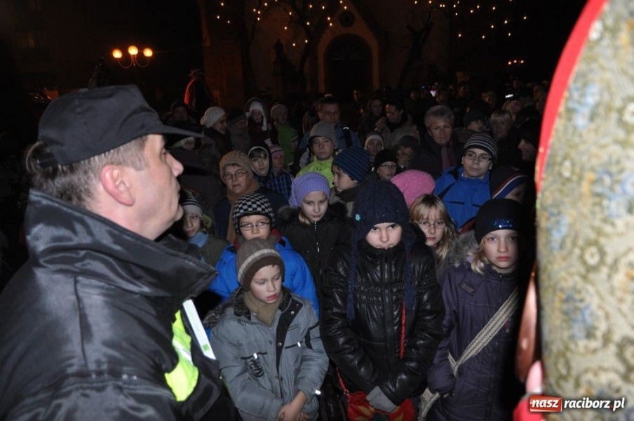 Zdjęcie w galerii na portalu naszraciborz.pl: Strażacy zapraszają w czwartek na Mikołaja wiadomości z regionu