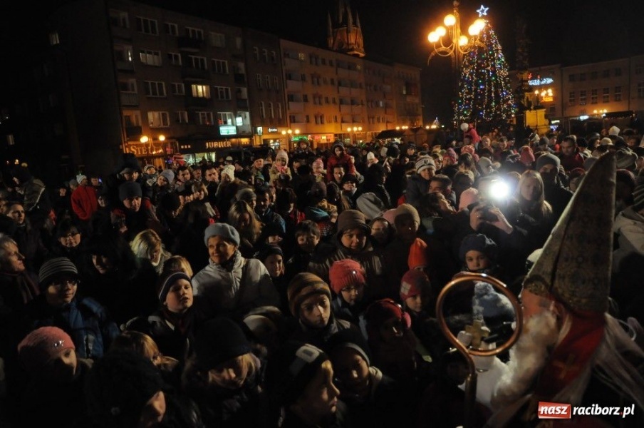 Zdjęcie w galerii na portalu naszraciborz.pl: Strażacy zapraszają w czwartek na Mikołaja wiadomości z regionu