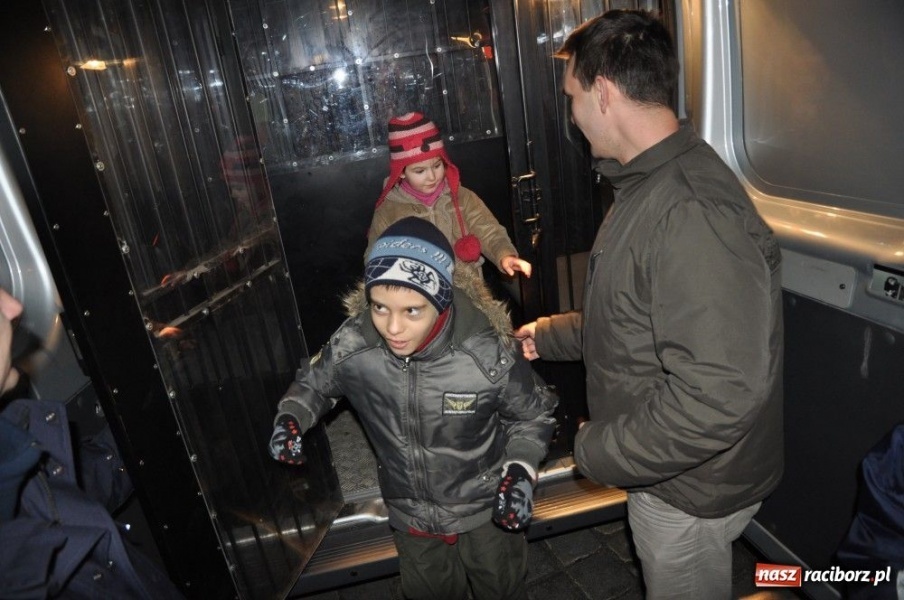 Zdjęcie w galerii na portalu naszraciborz.pl: Strażacy zapraszają w czwartek na Mikołaja wiadomości z regionu