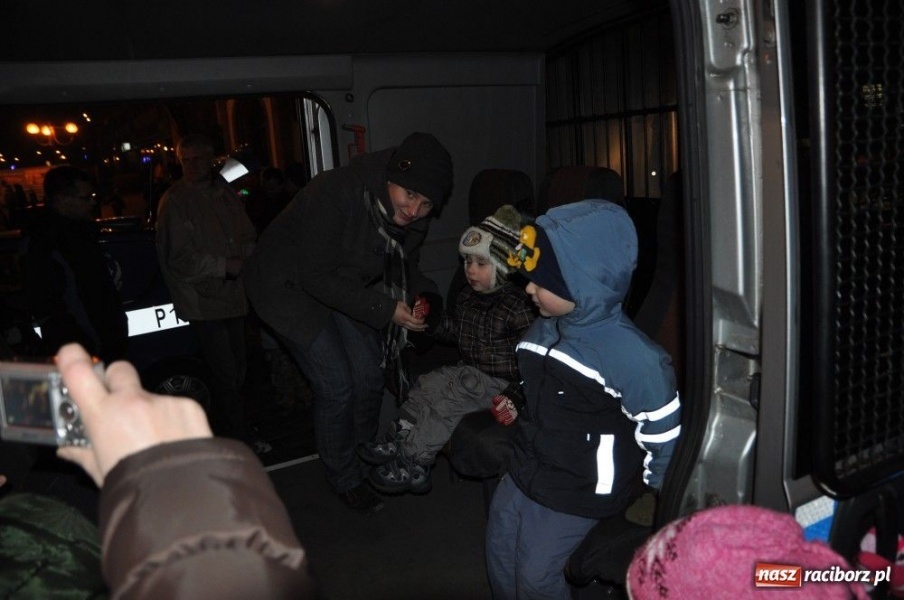 Zdjęcie w galerii na portalu naszraciborz.pl: Strażacy zapraszają w czwartek na Mikołaja wiadomości z regionu