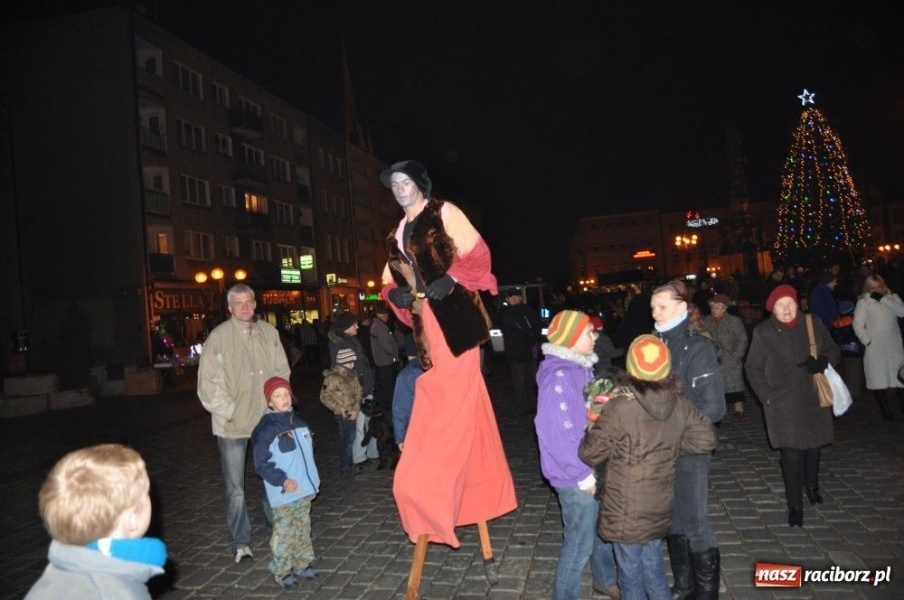 Zdjęcie w galerii na portalu naszraciborz.pl: Strażacy zapraszają w czwartek na Mikołaja wiadomości z regionu