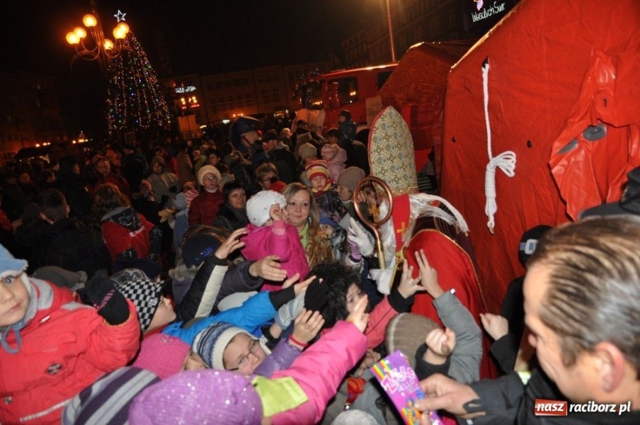 Zdjęcie w galerii na portalu naszraciborz.pl: Strażacy zapraszają w czwartek na Mikołaja wiadomości z regionu