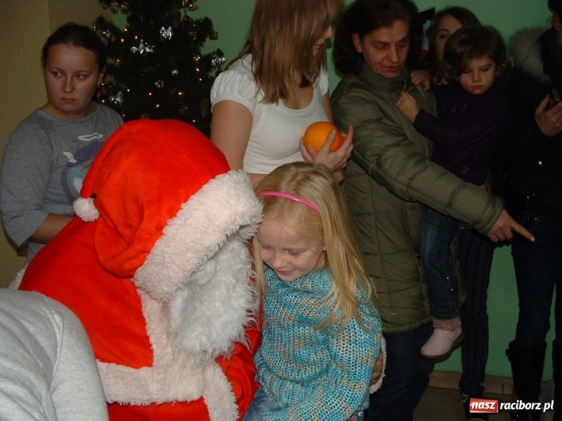 Zdjęcie w galerii na portalu naszraciborz.pl: Mikołajki w raciborskim Caritasie wiadomości z regionu