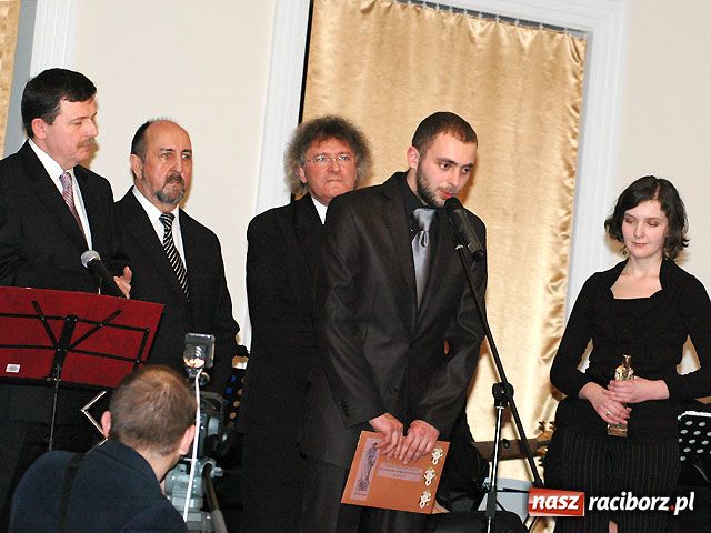 Zdjęcie w galerii na portalu naszraciborz.pl: Raciborskie Oskary rozdane wiadomości z regionu