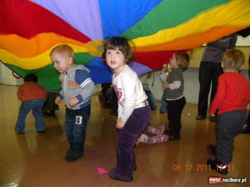Zdjęcie w galerii na portalu naszraciborz.pl: Biblioteka uczy i bawi wiadomości z regionu