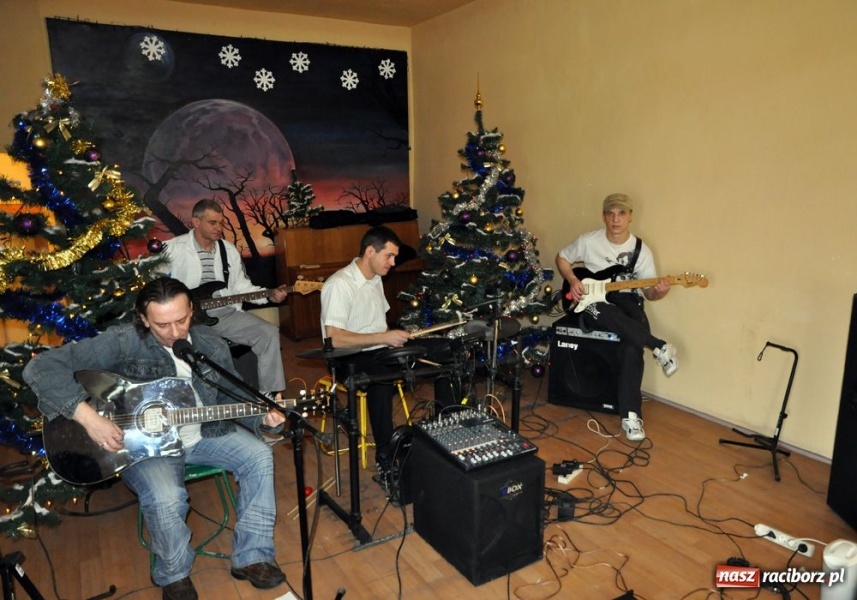 Zdjęcie w galerii na portalu naszraciborz.pl: Krata choćby złota zawsze będzie kratą wiadomości z regionu