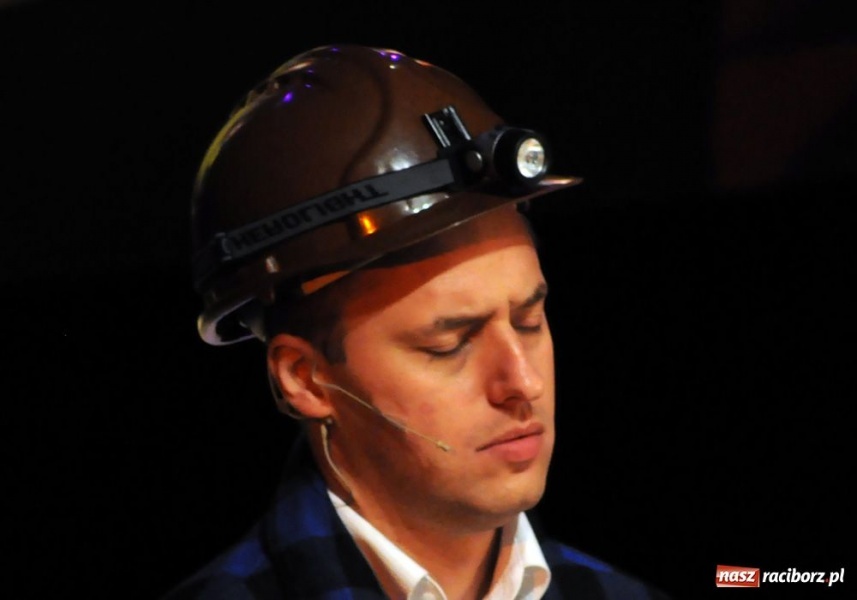 Zdjęcie w galerii na portalu naszraciborz.pl: Hanysy z KMP dały świetny popis wiadomości z regionu