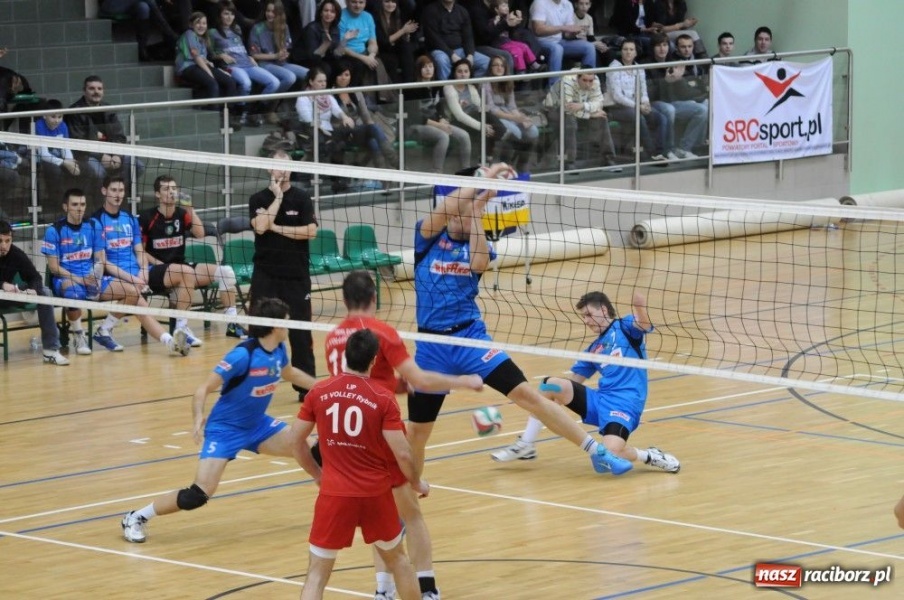 Zdjęcie w galerii na portalu naszraciborz.pl: Derby regionu dla AZS Rafako wiadomości z regionu