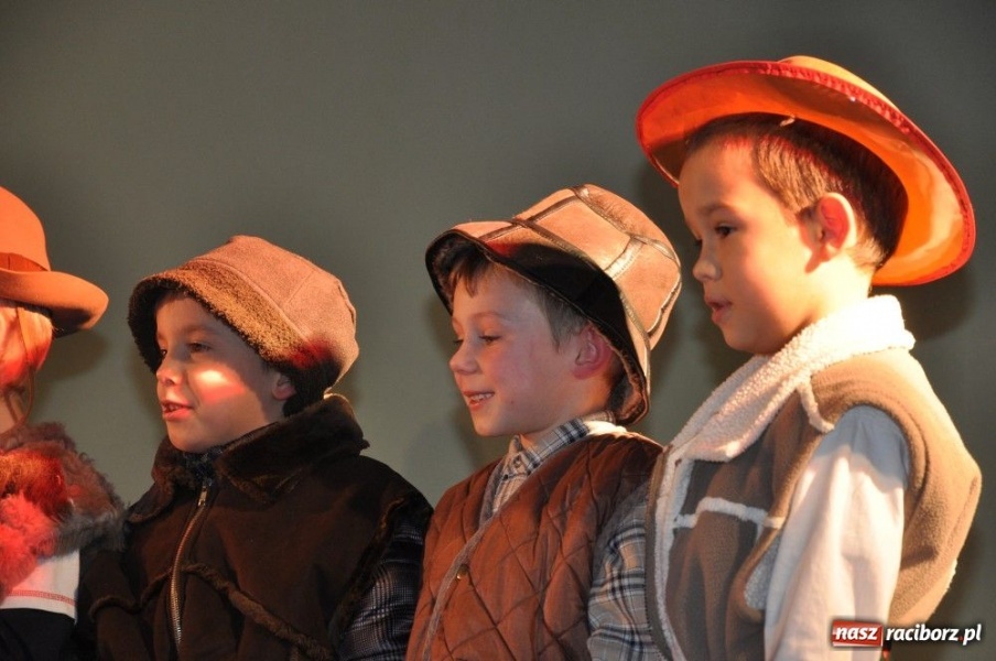 Zdjęcie w galerii na portalu naszraciborz.pl: Świąteczny nastrój w Pietrowicach Wielkich wiadomości z regionu