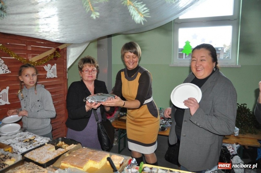 Zdjęcie w galerii na portalu naszraciborz.pl: Świąteczny nastrój w Pietrowicach Wielkich wiadomości z regionu