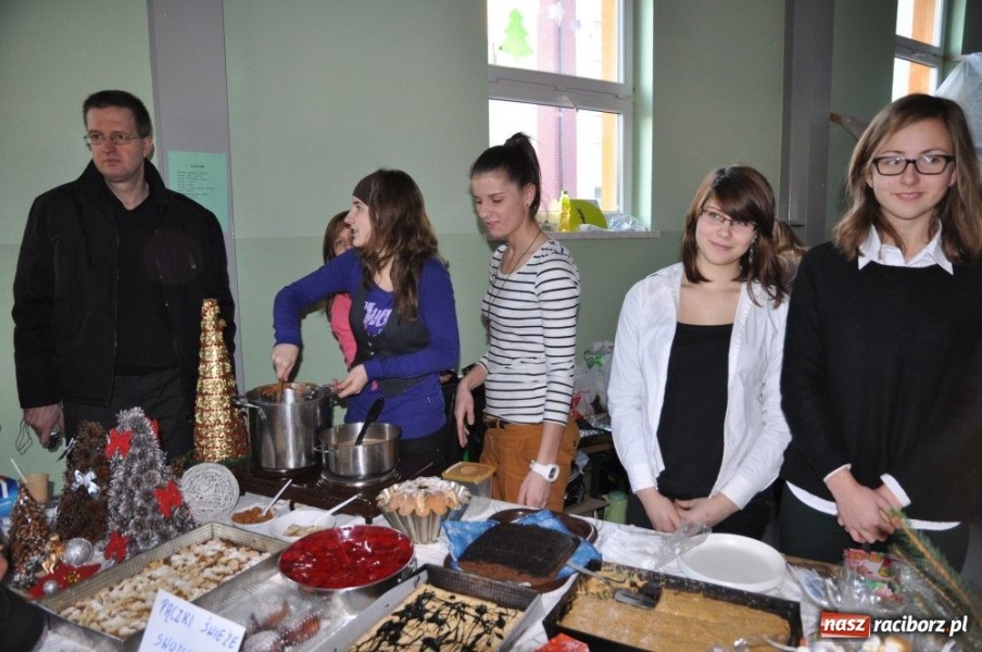 Zdjęcie w galerii na portalu naszraciborz.pl: Świąteczny nastrój w Pietrowicach Wielkich wiadomości z regionu