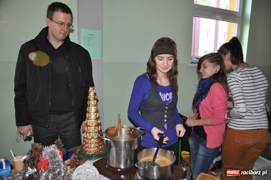 Zdjęcie w galerii na portalu naszraciborz.pl: Świąteczny nastrój w Pietrowicach Wielkich wiadomości z regionu