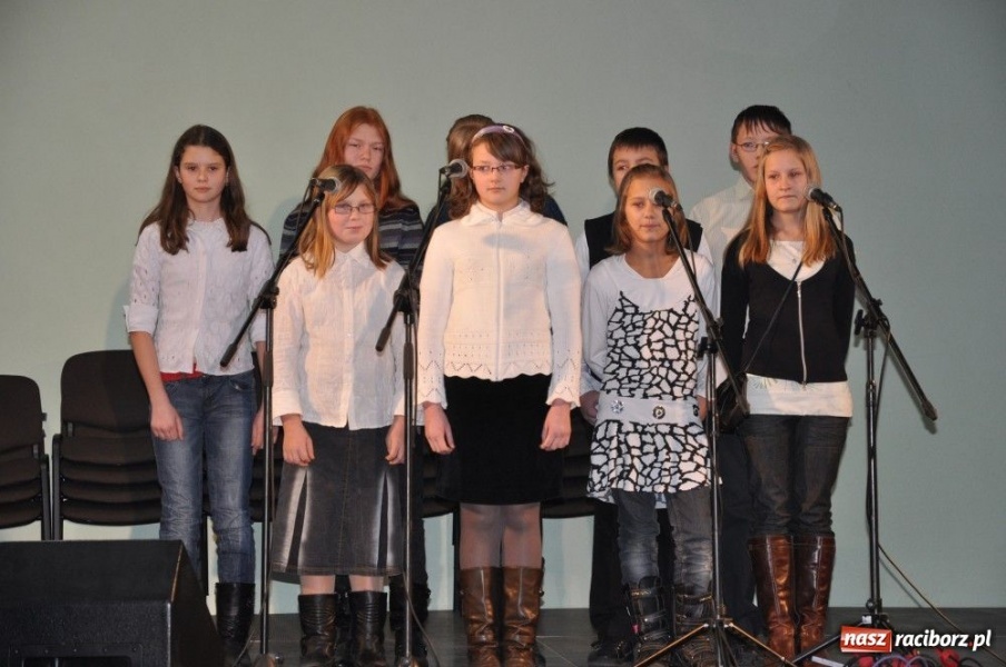 Zdjęcie w galerii na portalu naszraciborz.pl: Świąteczny nastrój w Pietrowicach Wielkich wiadomości z regionu