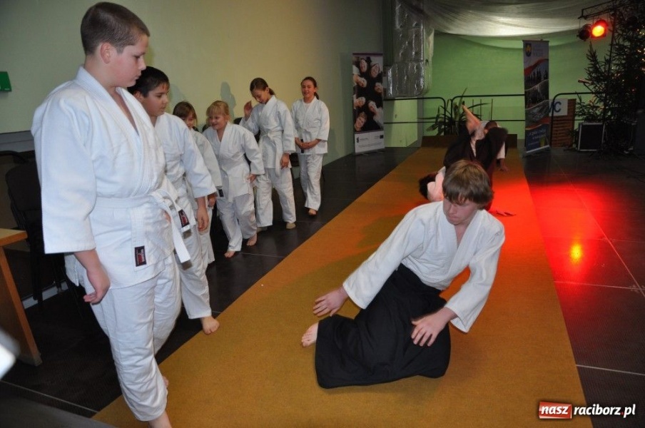 Zdjęcie w galerii na portalu naszraciborz.pl: Świąteczny nastrój w Pietrowicach Wielkich wiadomości z regionu