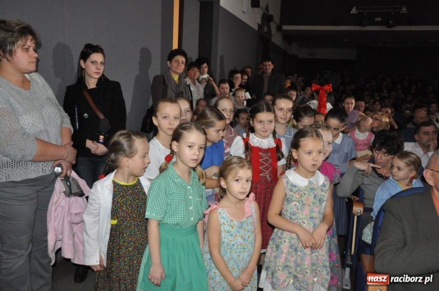 Zdjęcie w galerii na portalu naszraciborz.pl: Huczne 15. urodziny Łężczoka wiadomości z regionu