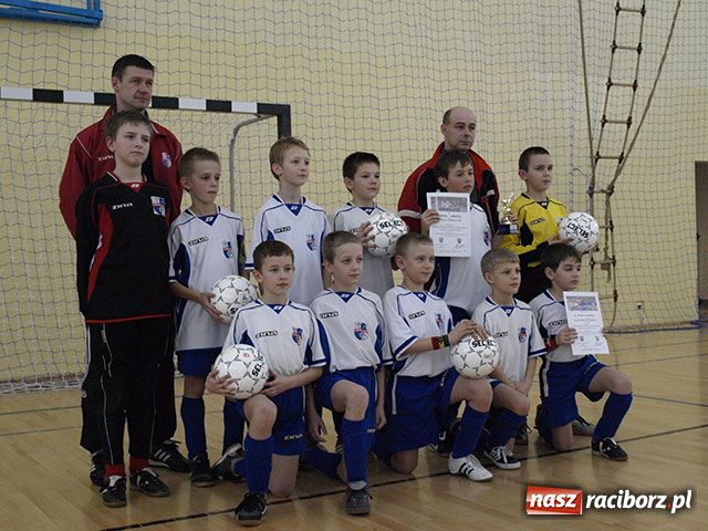 Zdjęcie w galerii na portalu naszraciborz.pl: Finał ligi halowej, Unia mistrzem wiadomości z regionu