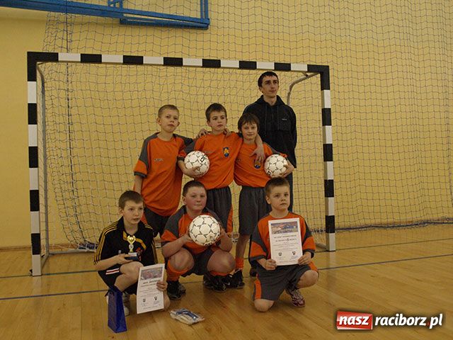 Zdjęcie w galerii na portalu naszraciborz.pl: Finał ligi halowej, Unia mistrzem wiadomości z regionu