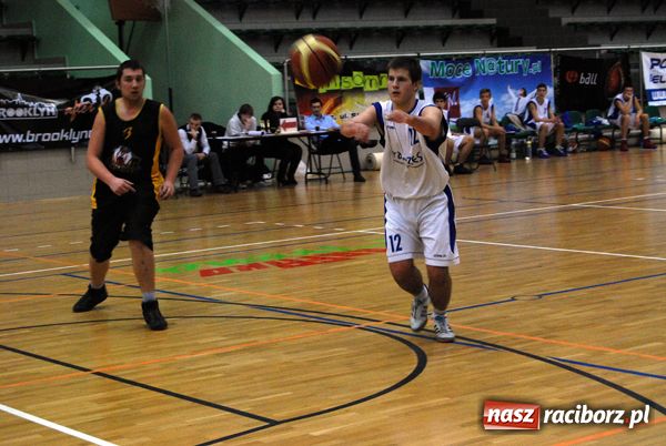 Zdjęcie w galerii na portalu naszraciborz.pl: Brooklyn kandydatem do play-off wiadomości z regionu