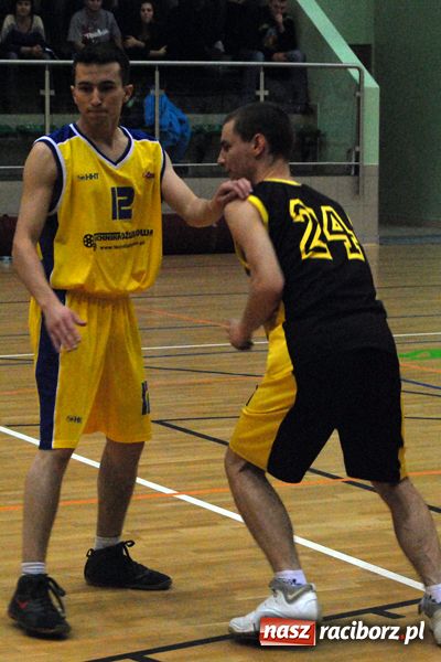 Zdjęcie w galerii na portalu naszraciborz.pl: Brooklyn kandydatem do play-off wiadomości z regionu
