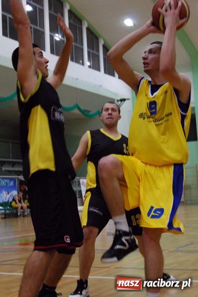 Zdjęcie w galerii na portalu naszraciborz.pl: Brooklyn kandydatem do play-off wiadomości z regionu