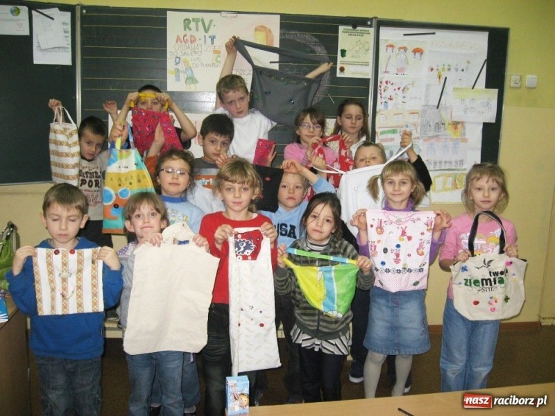 Zdjęcie w galerii na portalu naszraciborz.pl: Każdy uczeń wie, co robić z ZSEE wiadomości z regionu